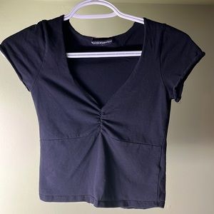 Brandy Melville one size black scrunch crop top🖤